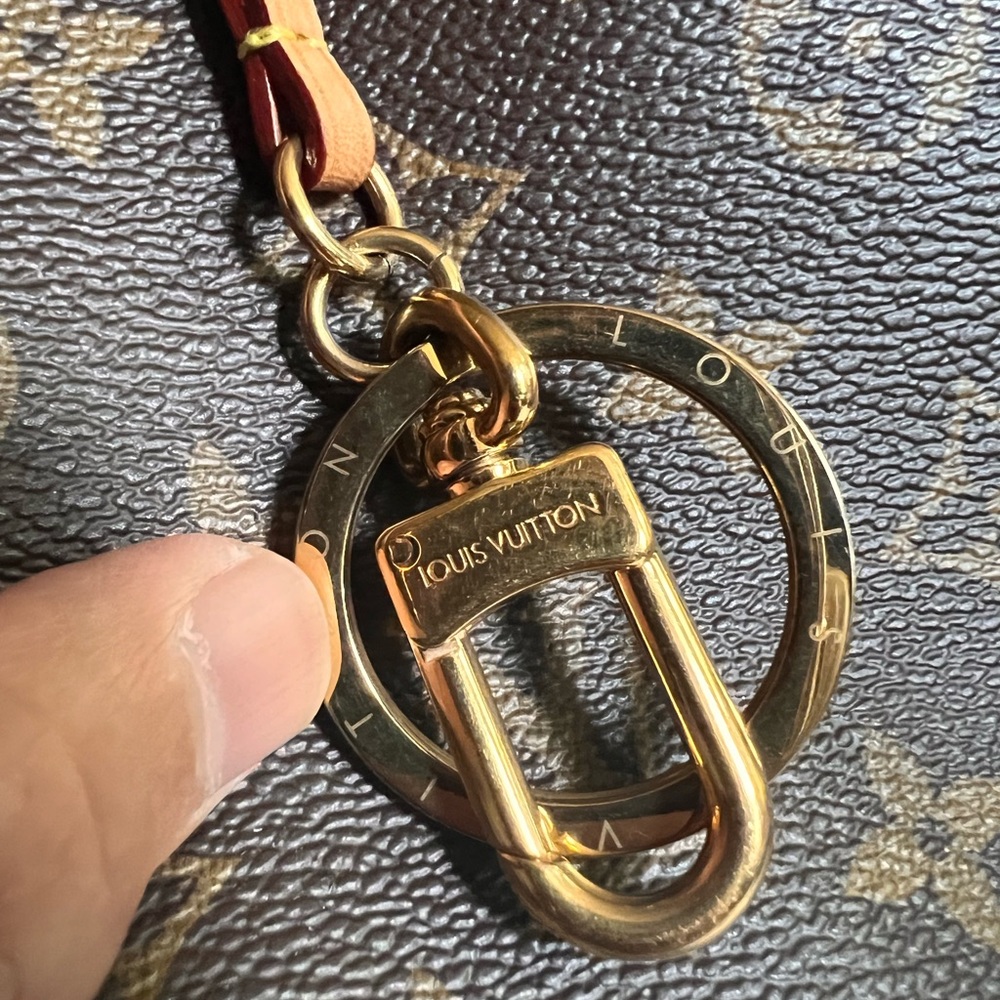 ⚡️SOLD⚡️ Louis Vuitton Artsy Monogram Canvas MM w/ Dust Bag - Picture 5 of 16